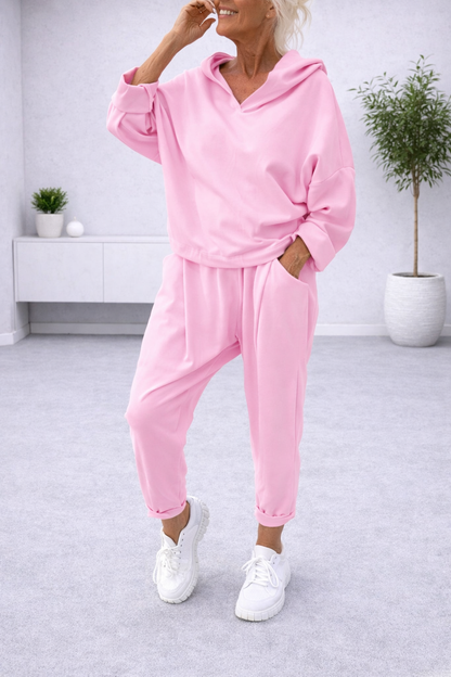 Conjunto sudadera oversize y pantalón
